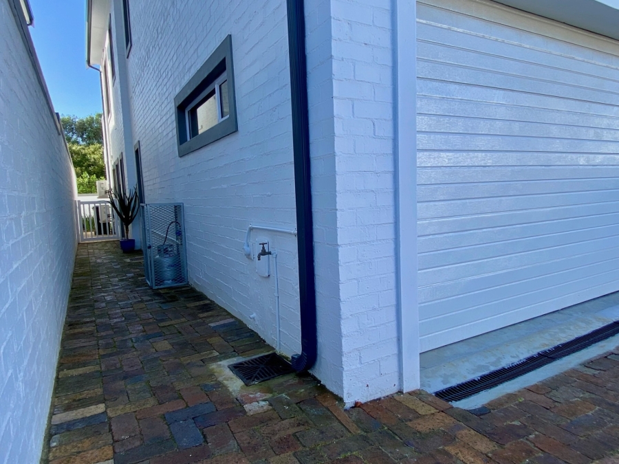 3 Bedroom Property for Sale in Gevonden Estate Western Cape